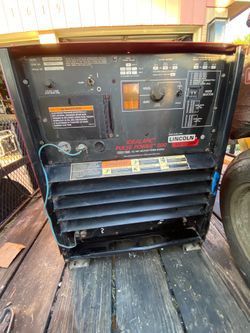 LINCOLN ARC WELDER