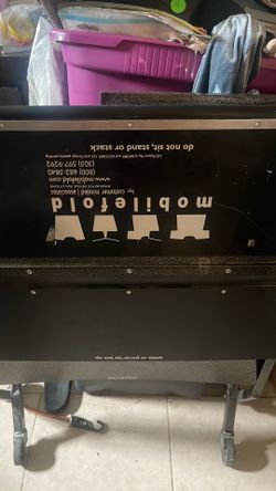 Mobile fold