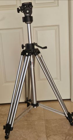 Bogen 3046 Professional Tripod with 3063 Fluid Head
