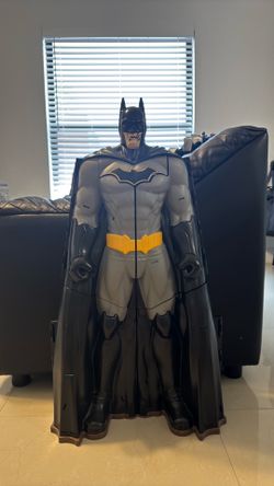 Toy Batcave 4 levels