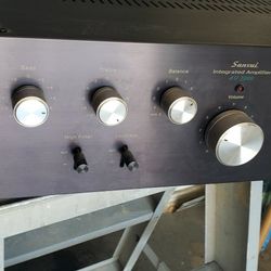 Vintage sansui receiver 20 want output in great condition $75 firm