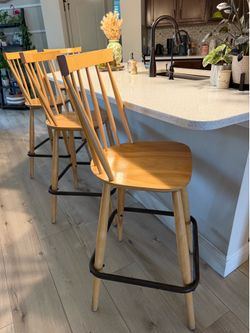 Set of 4 Solid Wood Counter Height Bar Stools