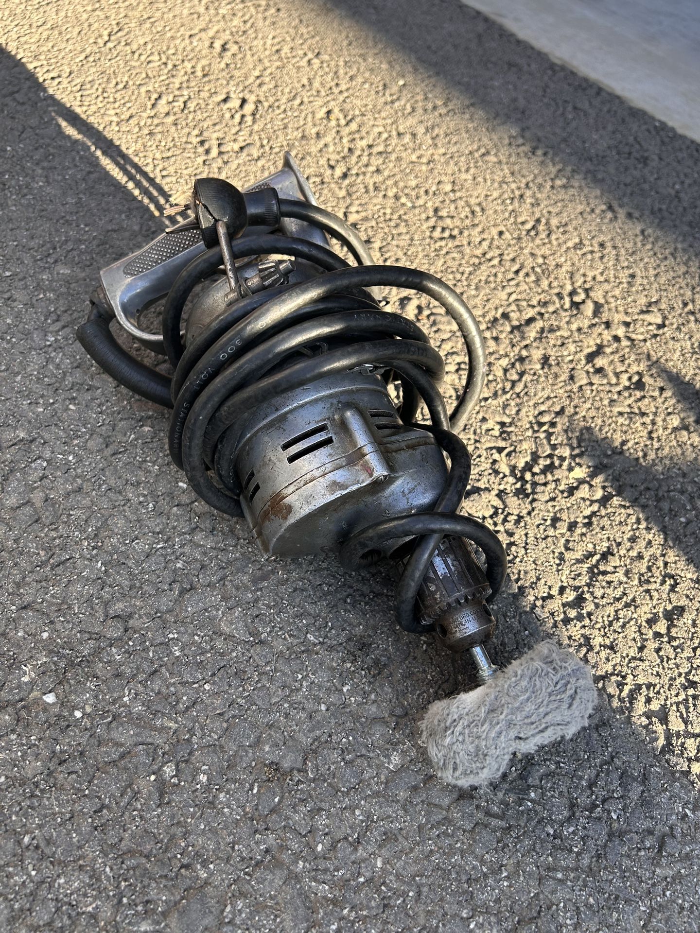 Electric Corded Buffer 