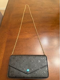 Black Purse