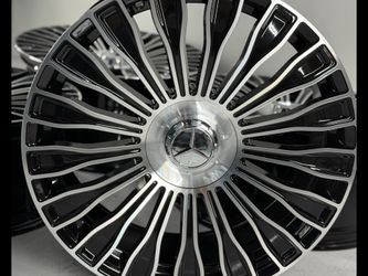 20” MERCEDES BENZ  5x112 20x8.5 20x9.5 VALLEY WHEELS & TIRES  1526 w main st mesa AZ  FINANCING AVAILABLE  NO CREDIT NEEDED  MONDAY- SATURDAY $895 whe