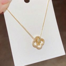 Women’s Clover Bling !!!! 