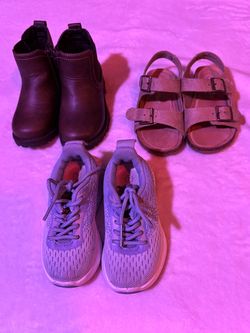 Size 7 toddler Shoe bundle