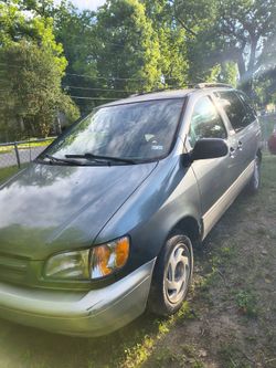 1999 Toyota sienna