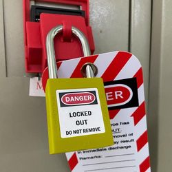 Lockout Tagout Locks, Safety Padlock, Keyed Differently Loto Safety Lock Out Tag Out Kits Station (Yellow)