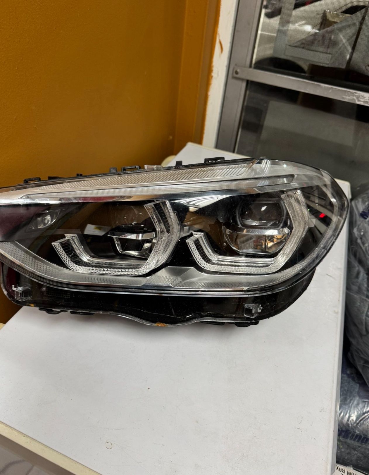 2019 BMW X3/X4 Non-adaptive Driver Side Headlight