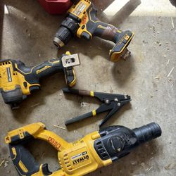 Dewalt power tools and 20v xr battery