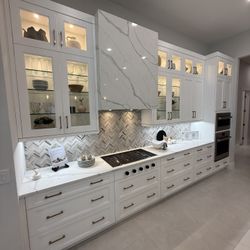 Kitchen Cabinets (Shaker White Shaker Grey )