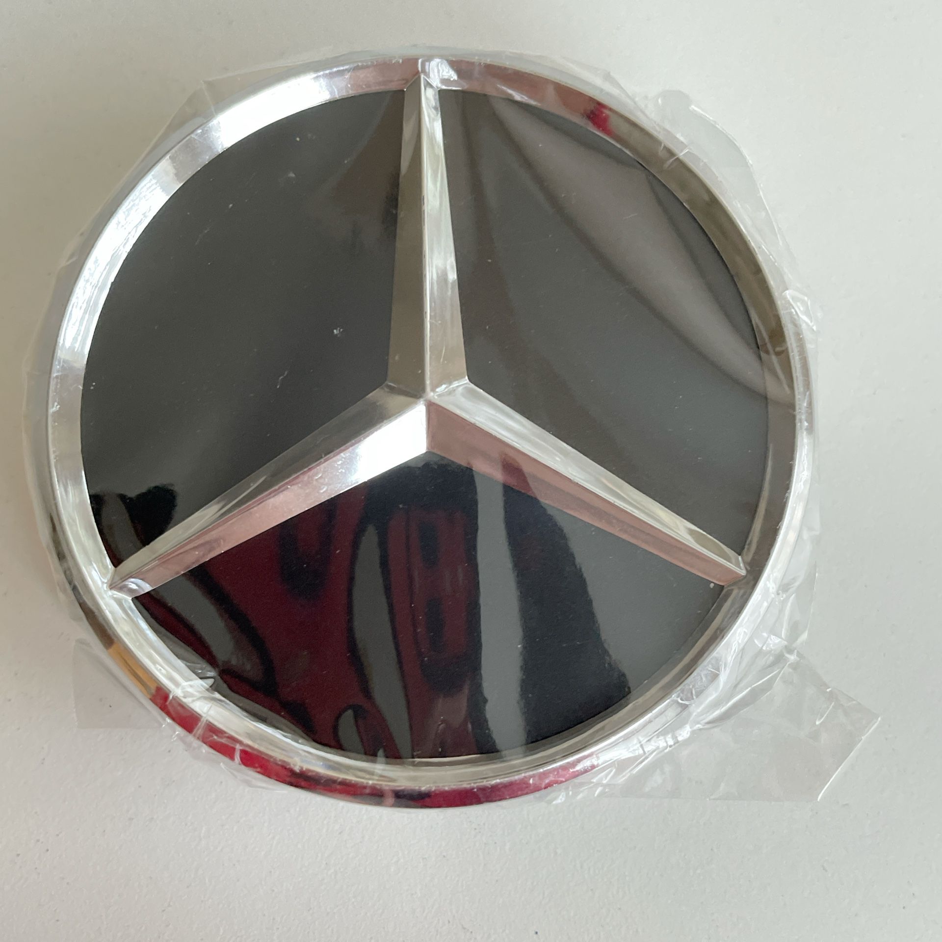 75mm Wheel Center Hub Caps Cover Logo Badge Emblem for Mercedes-Benz Black