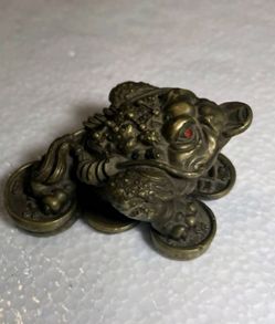 BRASS GOOD FORTUNE FROG, Jin Chen brings Prosperity and Good Health