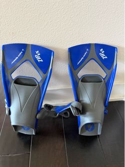 Aqua Sphere Zip XV Swim Fins (Medium Size)
