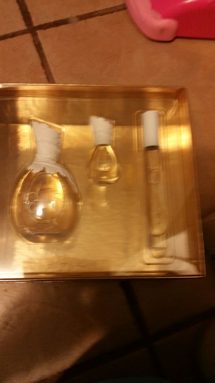 Jessica Simpson Ten Perfume Set