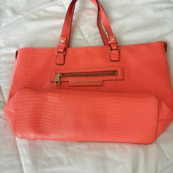 Bolsa juicy couture nunca usada  $70