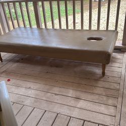 Massage Table 