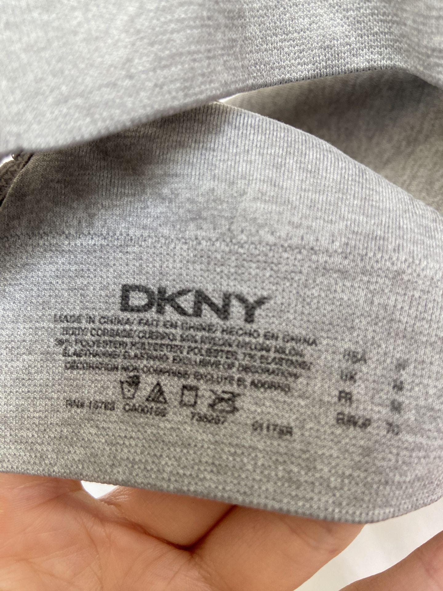 DKNY bralette Bra Seamless Size Small for Sale in Santa Monica, CA - OfferUp