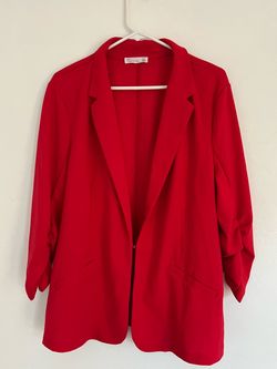 89th & Madison Red Open-Front Blazer