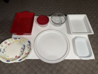 Assorted Glass/Ceramic Baking & Serving Pans !!!!!!