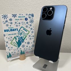 iPhone 15 Pro Max 256gb Unlocked 100% 🔋 Health In Very Good 7/10 Condition 