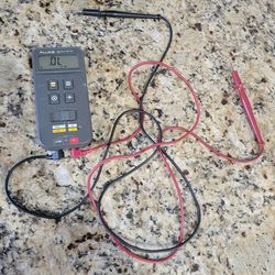 Fluke multimeter
