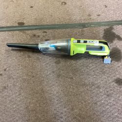 RYOBI ONE+ 18V Cordless Wet/Dry Hand Vacuum (Tool Only)
