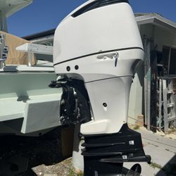2011 Suzuki 300hp Df300 Outboard