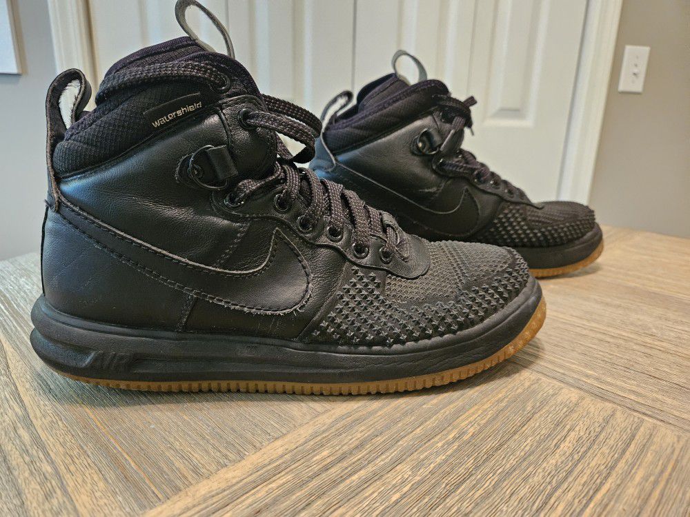 Nike Lunar Force 1 Duckboot Men's Size 9.5 Shoes / Boots / Sneakers