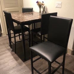 Kitchen Table W/ 4 Chairs 