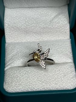 Silver Hummingbird Ring with Yellow Stone