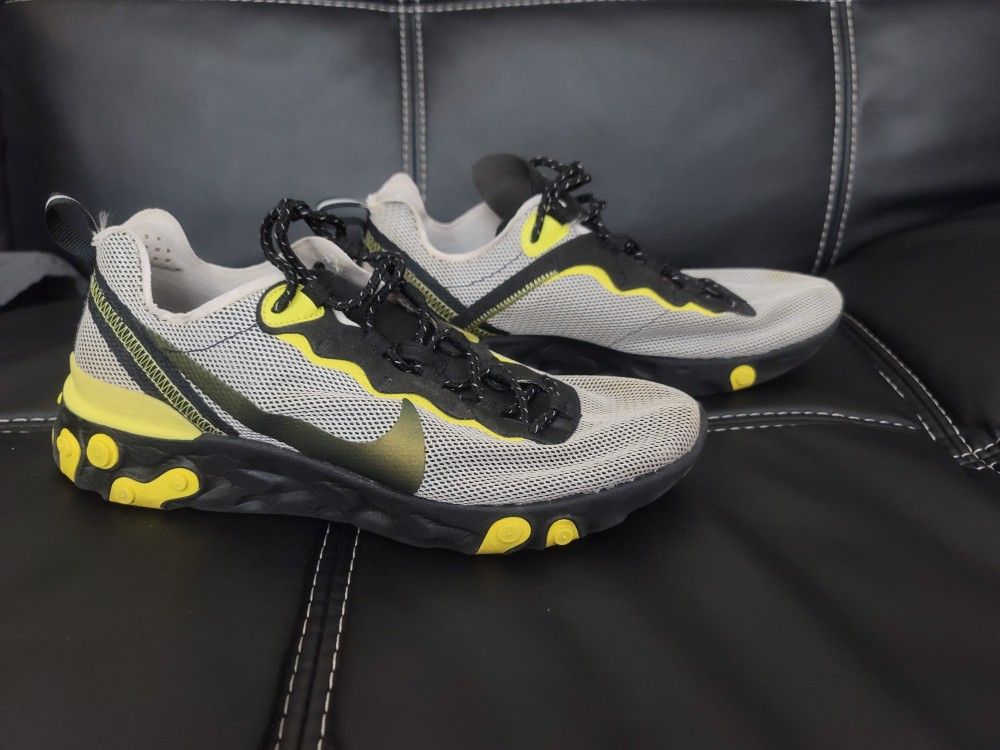 Shoe React Element 55 Black Yellow Nike React Element 55 Black