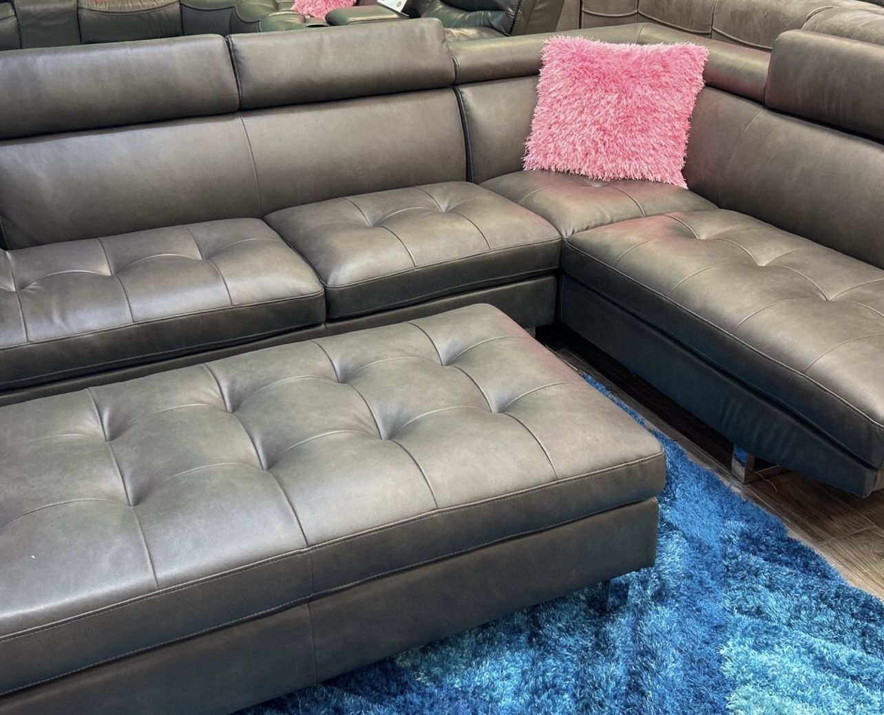 Ibiza Sectional With Ottoman