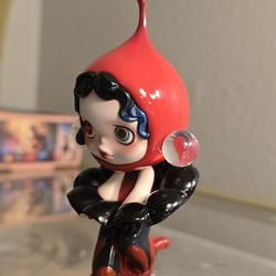 SKULLPANDA The Antigravity