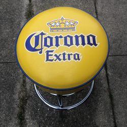 6 Corona Bar Stools