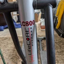 LIFE CORE ELLIPTICAL 