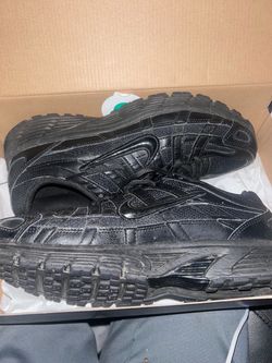 nike p1000 black
