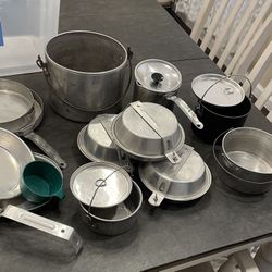 Campers, RVers, Preppers: Camp Cook Set For 4