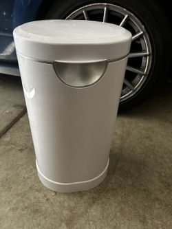 Munchkin Diaper Pail 