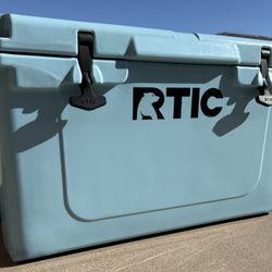  45 QT  RTIC ULTRA-TOUGH COOLER