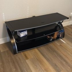 TV / Entertainment Stand