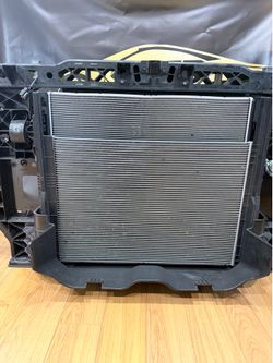 OEM Hyundai Kia Radiator Support Assembly with Fan and Hoses