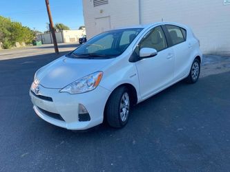 2014 Toyota Prius c