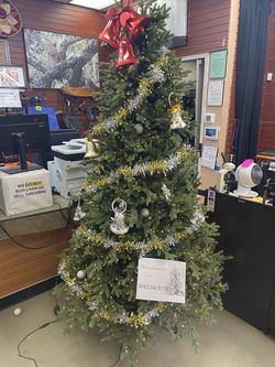 7ft Artificial Christmas Tree with Lights