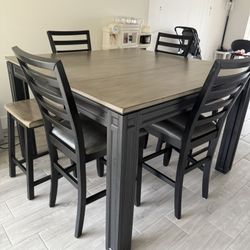 Dining table 