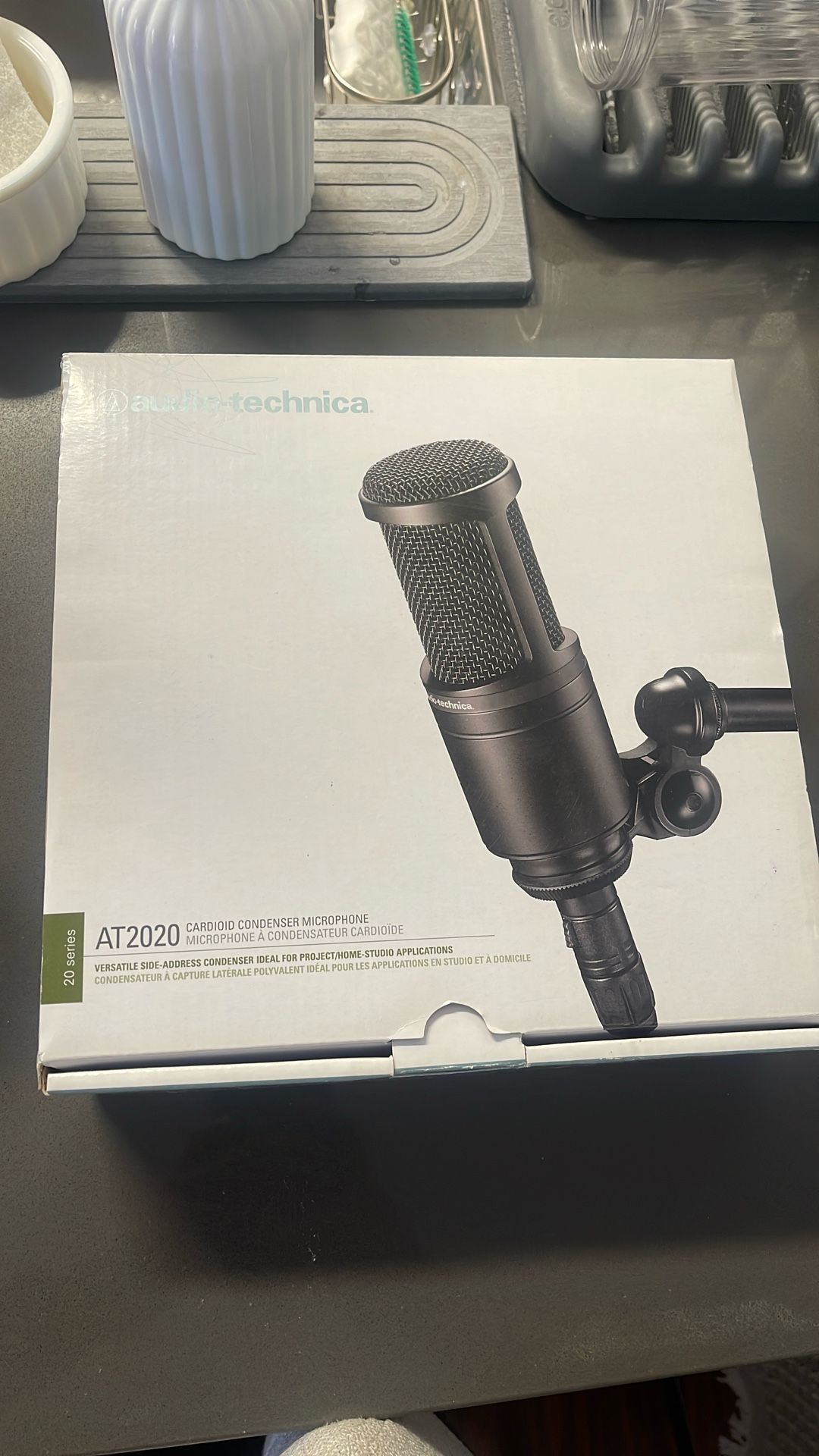 Audio Tech AT2020 Mic