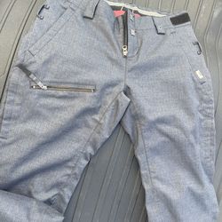 Girls snowboarding pants size m/m