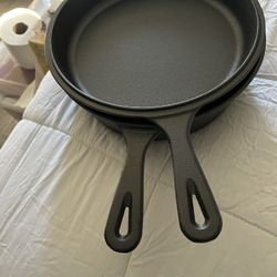 Cast Iron Skillets Stackable 