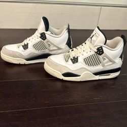 6.5Y Military Black Jordan 4s